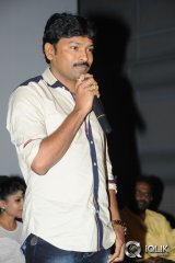 Aadu Magadura Bujji Platinum Disc Function